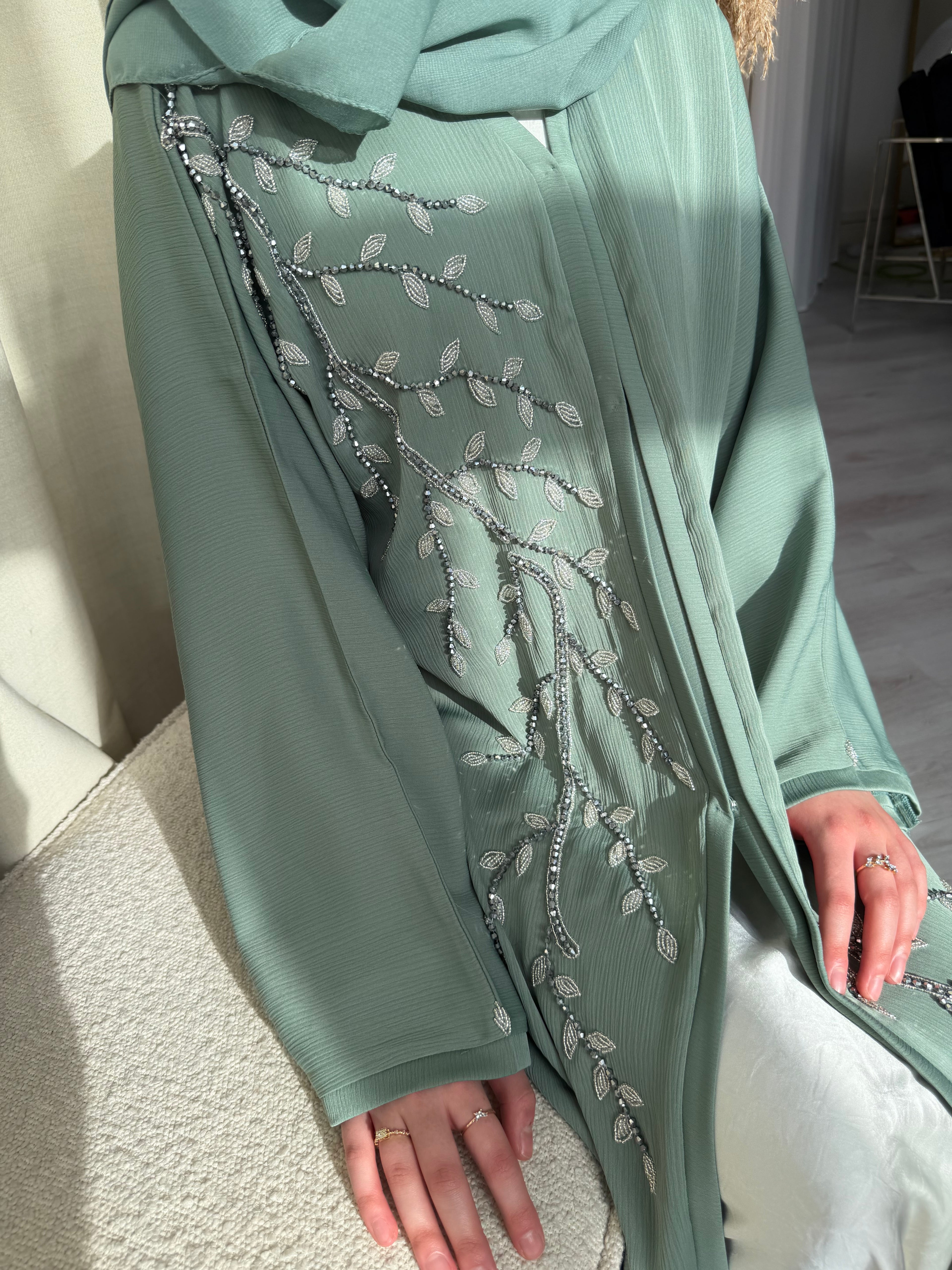 Vine Abaya - Sage Green