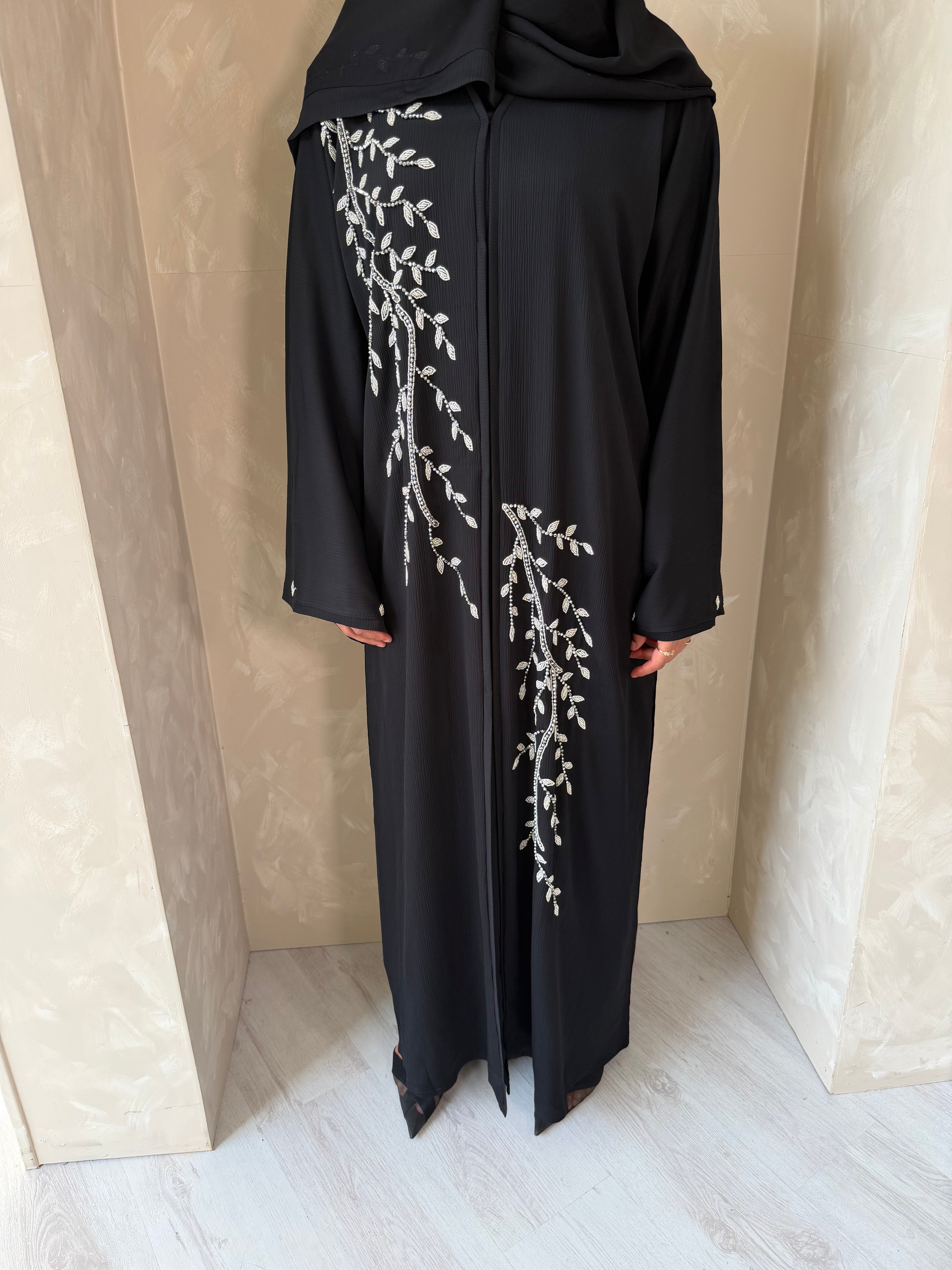 Vine Abaya - Black