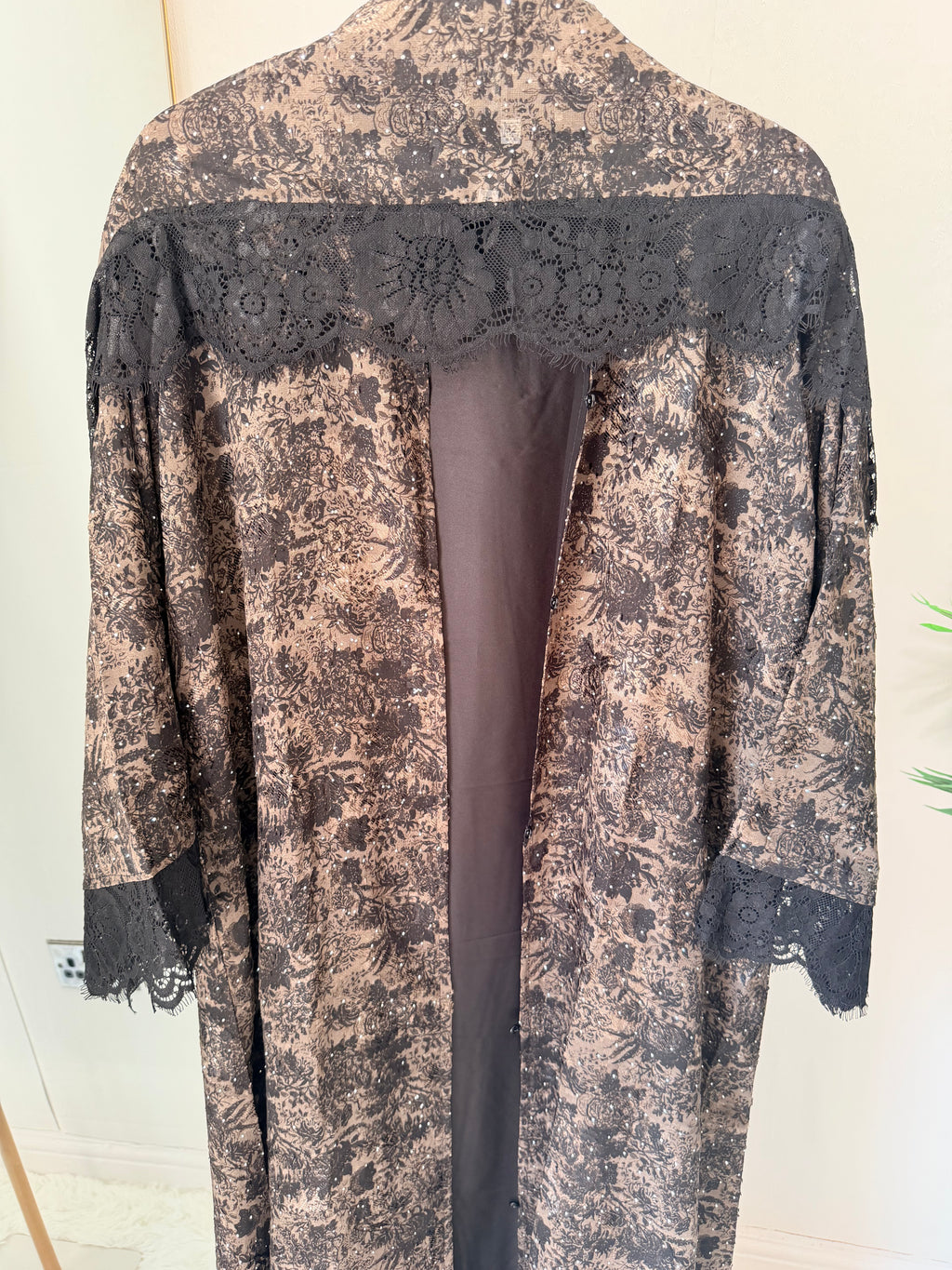 Zara - Black Lace