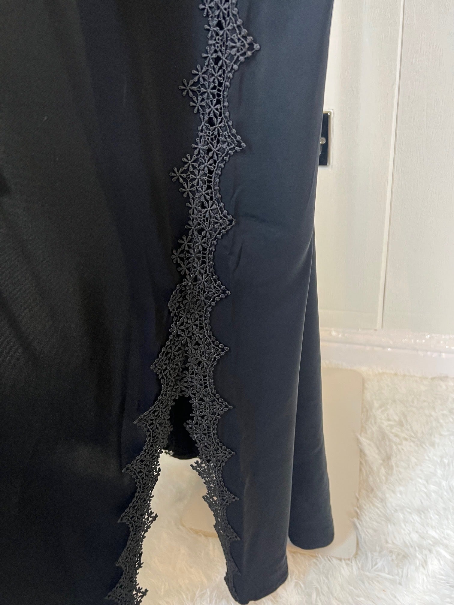 Lace Abaya - Black
